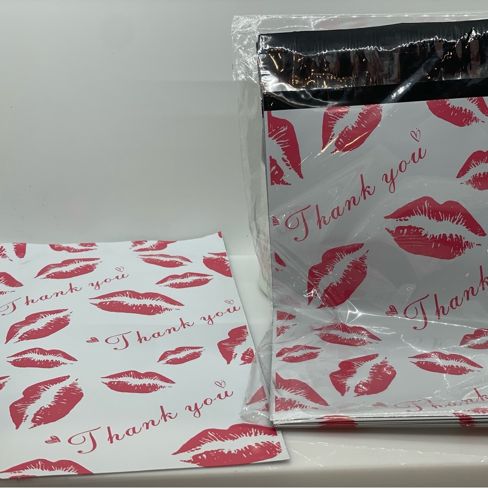 20ct 6x9 Red Lip Thank You Poly mailers